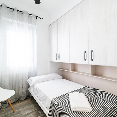 Pajaritos Suites Junto A Centro, Estacion De Tren Y Plaza De Toros Granada Kültér fotó