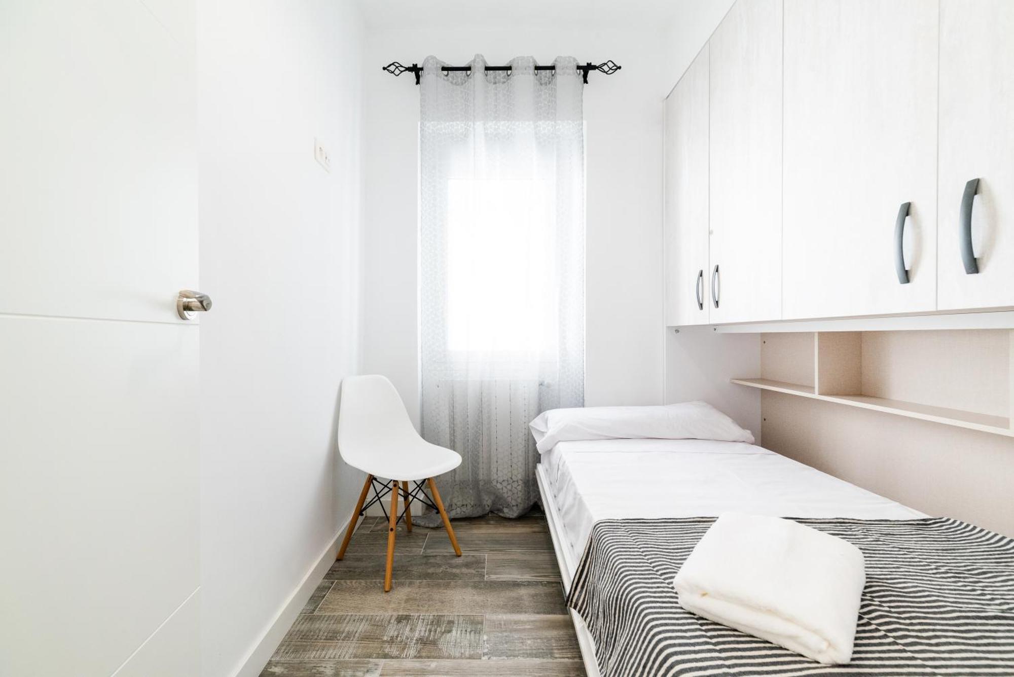 Pajaritos Suites Junto A Centro, Estacion De Tren Y Plaza De Toros Granada Kültér fotó