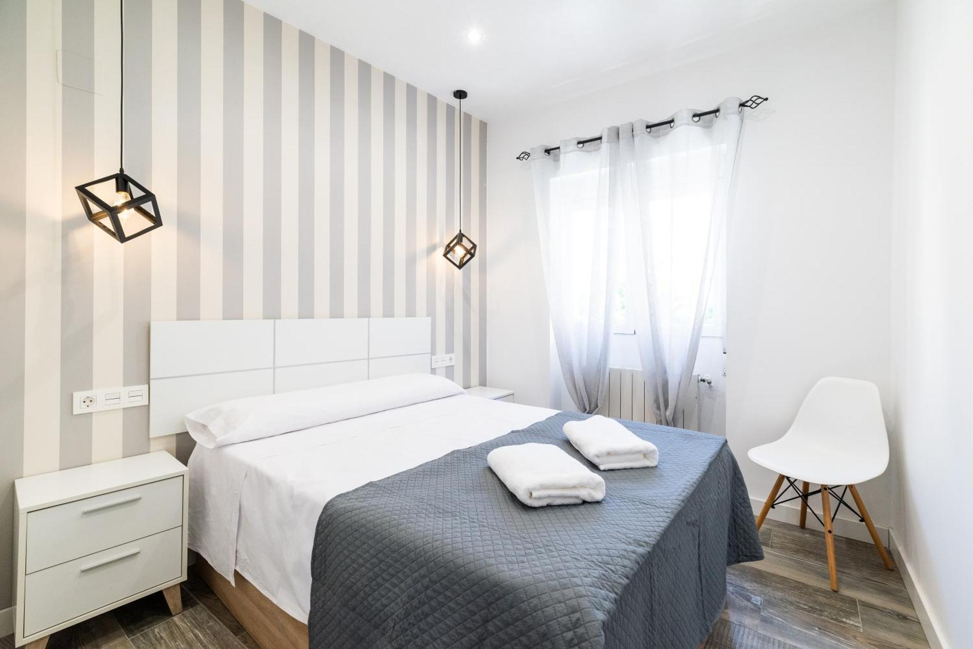 Pajaritos Suites Junto A Centro, Estacion De Tren Y Plaza De Toros Granada Kültér fotó