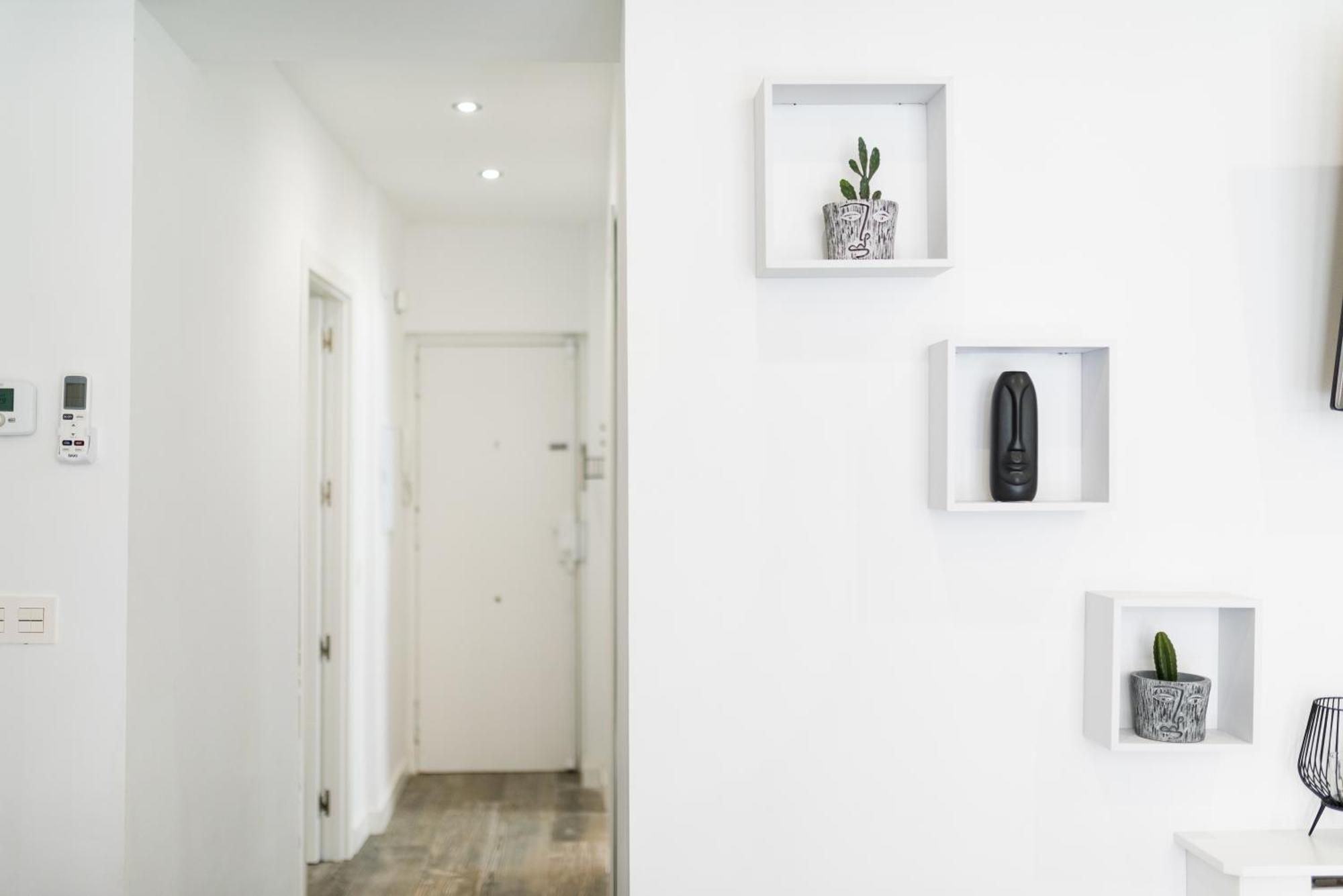 Pajaritos Suites Junto A Centro, Estacion De Tren Y Plaza De Toros Granada Kültér fotó